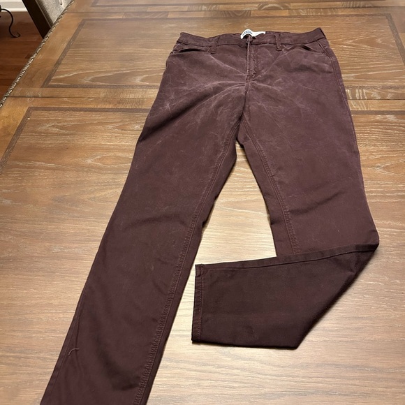 Skinny High Rise - Picture 2 of 3